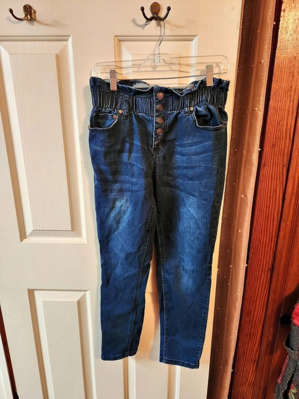 Celebrity Ace Ladies Jeans Size 9/10 Like New